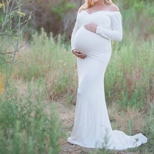 Chicaboo Winter White Grace Maternity Gown